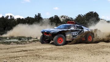 AS prueba el Audi del Dakar en Cerdeña.