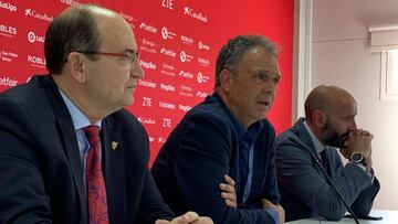 Despedida de Caparrós.