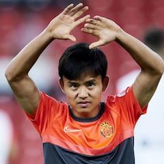 Take Kubo vuelve al césped de la Ciudad Deportiva