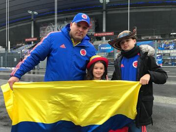 La Selección nunca estará sola: Colombianos en el Stade de France