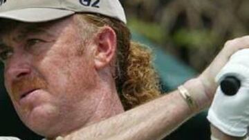 <b>ENTRE LOS MEJORES.</b> Jiménez, que sólo falló en el cinco, se mantiene en la zona de privilegio merced a seis 'birdies'.