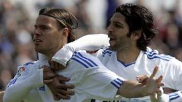 Dujmovic mantiene la llama