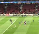 Atlético players come back onto the pitch to salute loyal fans