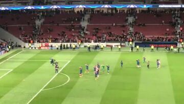 Atlético players come back onto the pitch to salute loyal fans