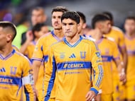 Nicolas Ibanez of Tigres during the semi-finals first leg match between Cruz Azul and Tigres UANL, as part of the Liga BBVA MX, Torneo Apertura 2025 at Olimpico Universitario Stadium, on December 03, 2025 in Mexico City, Mexico.