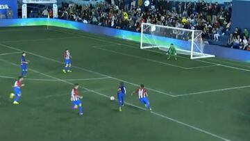 Messi eat your heart out: La Masia No.10's sublime nutmeg