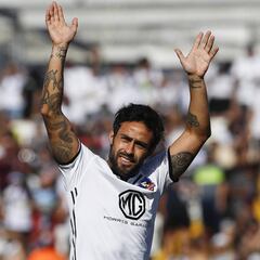 El récord de 20 años con que Valdivia se va de Colo Colo