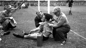 Juan Hohberg anota un doblete para Uruguay contra Hungría, fallece sobre el campo de juego, lo reaniman y sigue jugando