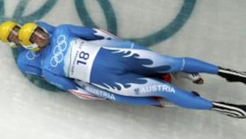 Los hermanos Linger revalidaron el título de campeones olímpicos de luge por parejas.