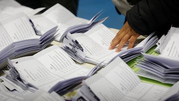 Servel advierte a los chilenos: esta es la multa a la que te expones si no acudes como vocal de mesa a las Elecciones
