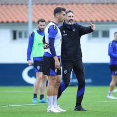 Se busca sustituto para Torró