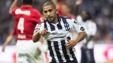 Jugó con Rayados de Monterrey.