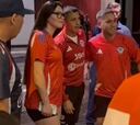 Alexis Sánchez vio a unos hinchas afuera del hotel en EE.UU. y así reaccionó