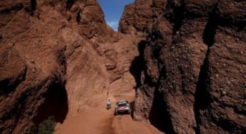 Octava etapa, Salta-Belén.  El español Carlos Sainz y el holandés Hans Smit.