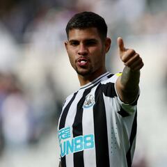 Bruno Guimarães: The favourite to replace Casemiro