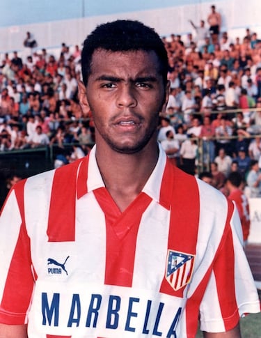 Timóteo, 21 de marzo de 1970-Belo Horizonte, 20 de julio de 2024. 54 años. Centrocampista brasileño. Militó en dos equipos de la liga española: el Atlético de Madrid, donde apenas jugó 14 partidos en la temporada 1993-94, y en el Sevilla, donde estuvo a continuación durante dos campañas y media, en las que sumó 24 encuentros y dos goles, antes de volver a Brasil.