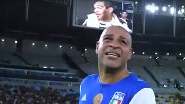 Adriano no se lo esperaba: recibió este saludo de su padre fallecido gracias a la IA