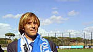 El nuevo jugador del Lazio, Gaizka Mendieta. (EFE)