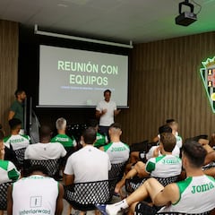 Munuera repasa las novedades arbitrales en El Arcángel