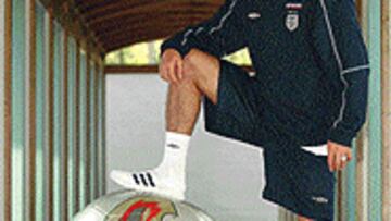 <b>EL MUNDO A SUS PIES.</B/>Beckham es el jugador que goza de mayor popularidad.