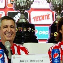 Matías Almeyda no se olvida de Jorge Vergara