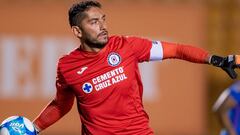 Por decisión técnica, Jesús Corona quedó fuera de la convocatoria de Cruz Azul