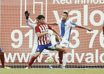 Tuvo su debut en Liga en abril de 2016 siendo titular en la goleada al Betis por 5-1. El central ha tenido una carrera exótica y acaba de fichar por el Levski Sofia. Salió de España tras firmar con el Deportivo, Rayo y Recreativo para probar suerte en Holanda, en el Twente y en el NAC Breda. Desde este enero lo hará en Bulgaria.  