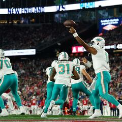 Tua Tagovailoa de los Miami Dolphins es el quarterback que más rápido lanza el balón en la NFL