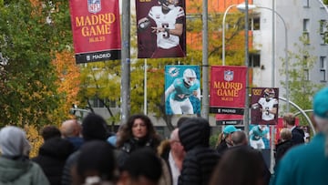 Despite heavy rain, fans and sports legends pack Madrid streets ahead of Dolphins-Commanders clash, making it a true NFL celebration.