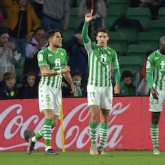 Cristian Tello has reached an agreement to join LAFC
