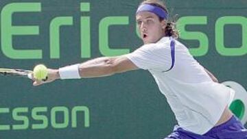 <b>FIN DE TRAYECTO.</b> Feliciano López, a pesar de imponerse en el primer set, no pudo imponerse a Tursunov.