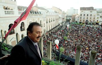 Entre 2002 y 2005, con el  Balonmano Ciudad Real,  ganó una Recopa de Europa, una Copa del Rey, dos Copas Asobal y una Supercopa de España. Tras cesar como entrenador, continuó en el club como director deportivo, hasta 2008.