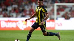 Mauricio Isla fue titular en nueva derrota del Fenerbahçe