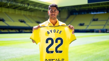 El extremo internacional español, Ayoze Pérez, procedente del Real Bétis, se incorpora al Villarreal CF para las cuatro próximas temporadas.
