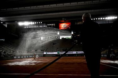 El momento m¨¢s oscuro de Roland Garros: ¡°Viv¨ªamos debajo de las escaleras del estadio¡±