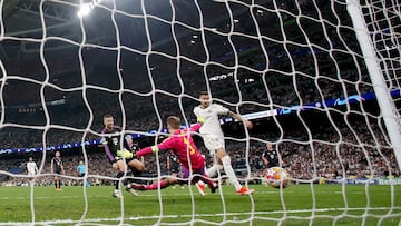 REAL MADRID - BAYERN DE MUNICH
PRIMER GOL 1-1 JOSELU EMPATE REMOTO