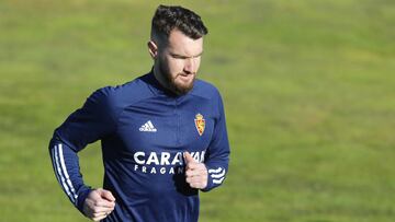 Mathieu Peybernes, en un entrenamiento con el Zaragoza.