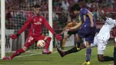 Fernández y la Fiore tienen un pie fuera tras caer ante Sevilla