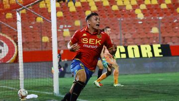 Bastián Yáñez y César Pinares mueven el mercado: este equipo los tiene en la mira