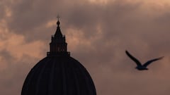 What happens when a Pope dies: Rituals and rules for the conclave and transition period