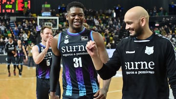 Delgado, con Peno y Luz