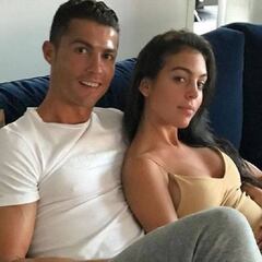 La imagen más romántica de Cristiano y Georgina en la cama