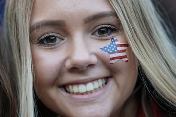 Las mejores imágenes de los aficionados desplazados a la Copa Mundial Femenina de Fútbol celebrada en Francia para animar a sus respectivas selecciones.