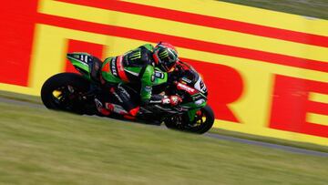 Tom Sykes volvió a ganar en Donington Park.