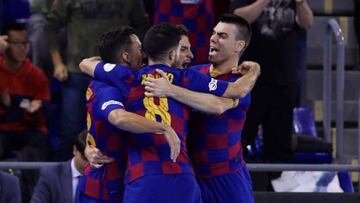 El Bar&ccedil;a celebra su victoria ante el Inter.