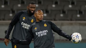 Real Madrid's Austrian defender #04 David Alaba and Real Madrid's German defender #22 Antonio Ruediger attend a training session in Berlin on December 11, 2023, on the eve of the UEFA Champions League Group C match Union Berlin vs Real Madrid CF. (Photo by Odd ANDERSEN / AFP)