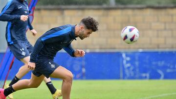 26/09/2023 FUTBOL ENTRENAMIENTO AMOREBIETA ENEKO JAUREGI