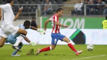 TRIUNFO. Adrián marcando al Vitoria la temporada pasada.