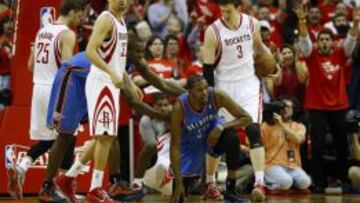 Rockets y Nets se salvan del KO