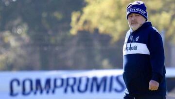 Por la muerte de Maradona, se reprograma la fecha